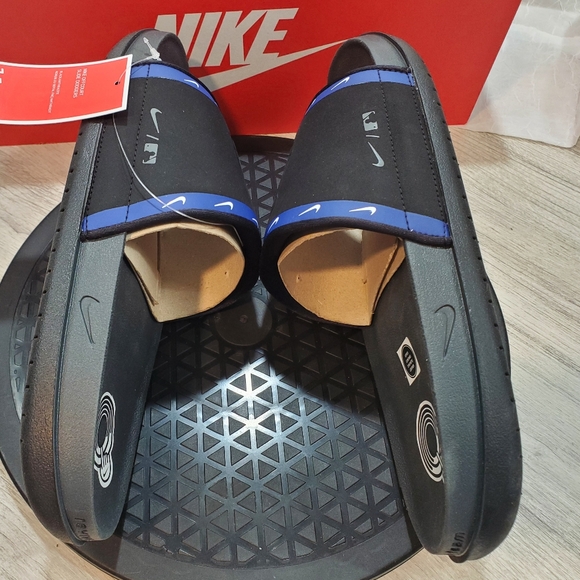 NEW MENS NIKE Off Court Slides LA Dodgers Black Blue Sandals SIZE 11 main image 10